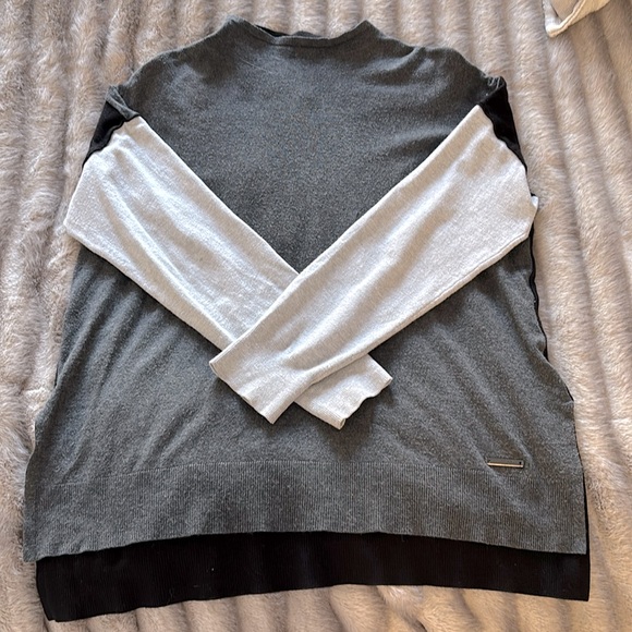 fall/spring sweater - Picture 1 of 2